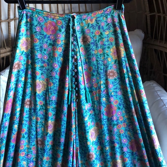 Spell | Size Swap M For L Folktown Maxi Skirt - Picture 6 of 16